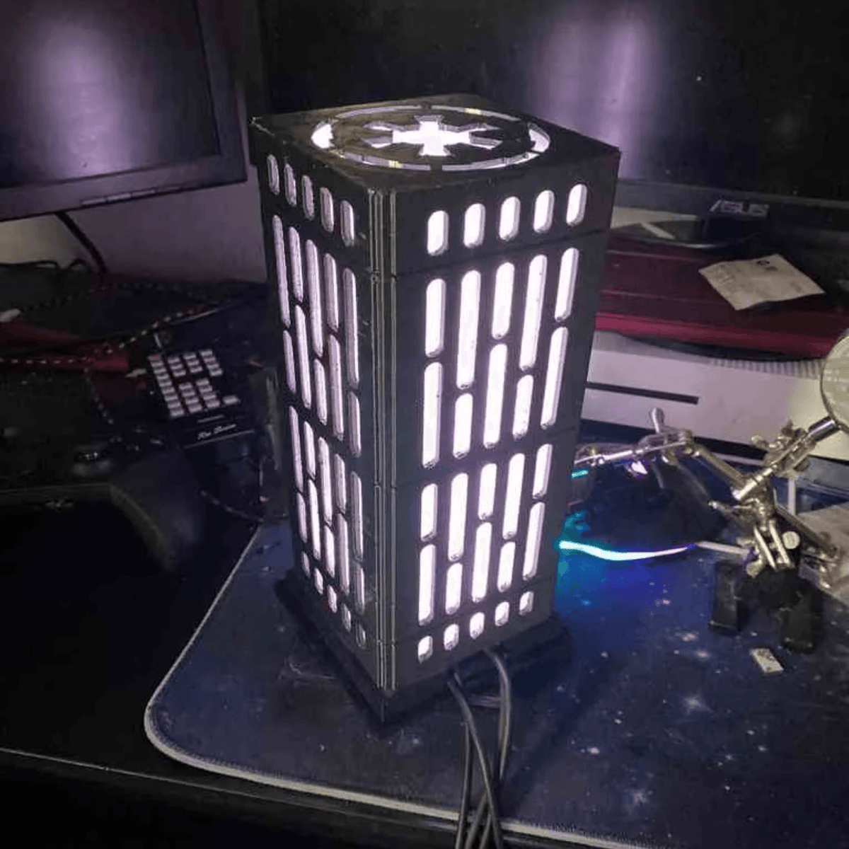 Lampe Tour Impériale