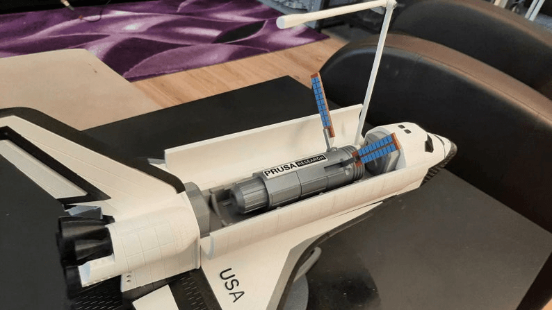 NASA Endeavour Space Shuttle Inspired Detailed Collector Model